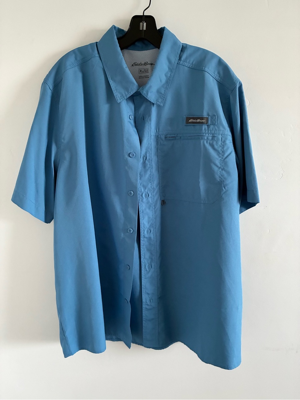 Eddie Bauer Men's Short-Sleeve Button Shirt - Blue size xl